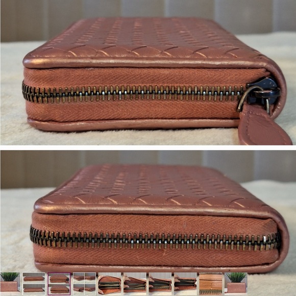 EUC NO CALLOUTS Bottega Vanetta Full Zip Wallet - Picture 3 of 8